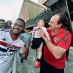 Rogério Ceni escala time reserva do São Paulo pelo Brasileirão. (Foto: Twitter do São Paulo)