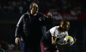 Rogério Ceni comandará São Paulo na final da Copa Sul-Americana. (Foto: Twitter do São Paulo)