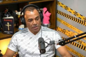 Cafu detona pressão no São Paulo e pede vestiário blindado. (Foto: Reprodução/PodPah)