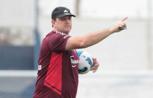 Rogério Ceni fica no São Paulo para 2023. (Foto: Twitter do São Paulo)