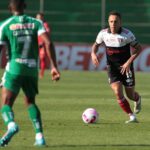 Rafinha é líder do São Paulo na temporada. (Foto: Twitter do São Paulo)