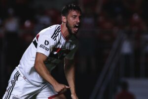 Calleri marcou em vitória do São Paulo no Morumbi. (Foto: Twitter do Brasileirão)