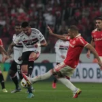 São Paulo e Internacional se enfrentam pelo Brasileirão 2023. (Foto: Twitter do São Paulo)