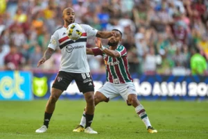 Patrick está à disposição de Rogério Ceni para jogo do São Paulo. (Foto: Thiago Ribeiro/AGIF)