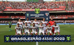 São Paulo se despede de ídolo do elenco. (Foto: Twitter do São Paulo)