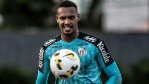 São Paulo segue atrás de John, goleiro do Santos. (Foto: Twitter do Santos)