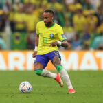 Neymar está de volta para Brasil disputar oitavas da Copa do Mundo. (Foto: Twitter do FIFA)