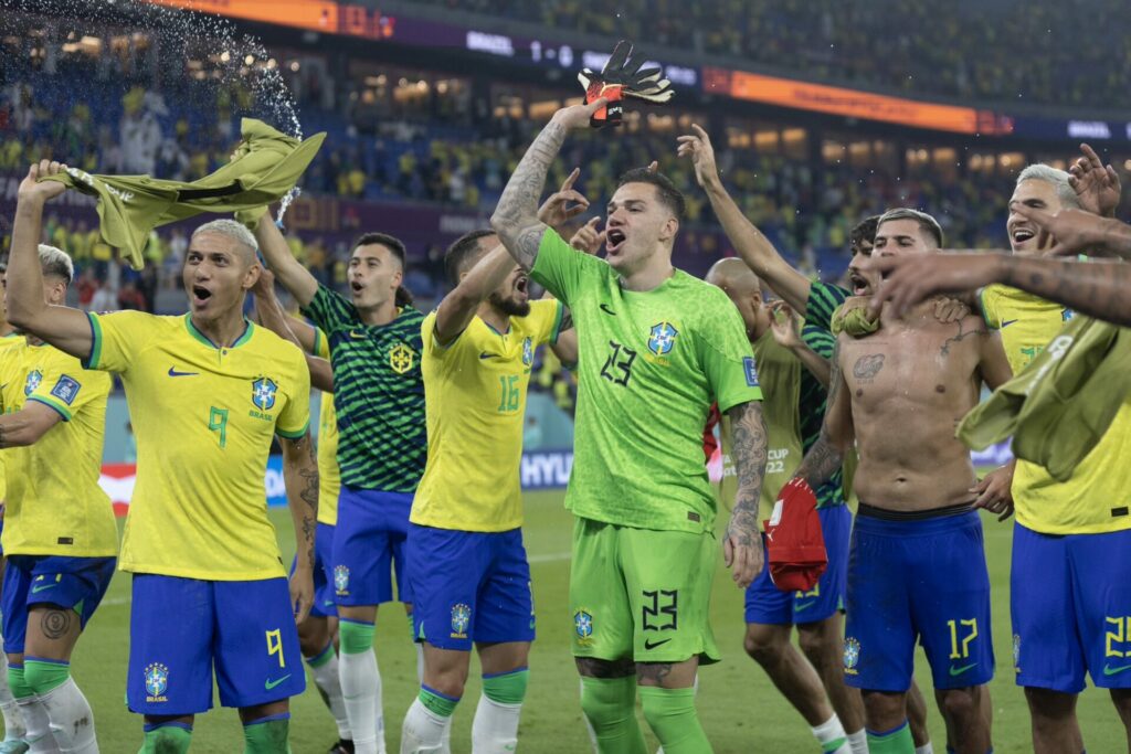 Brasil pode terminar primeira fase invicto. (foto: Twitter do Brasil)