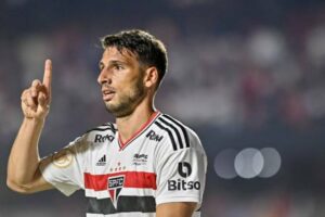 São Paulo tem negociação com reserva de Calleri para 2023. (Foto: Twitter do São Paulo)
