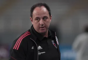 Sâo Paulo opta por emprestar jogador para 2023. (Foto: Twitter do São Paulo)
