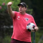 Rogério Ceni deve receber mais um reforço para 2023 no São Paulo. (Foto: Twitter do São Paulo)
