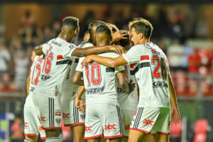 Nikão é o próximo jogador que deve sair do São Paulo. (Foto: Twitter do São Paulo)