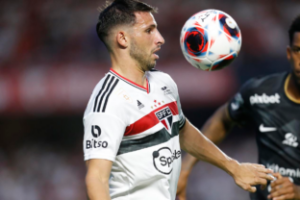 São Paulo acelera anúncio de camisa 9 para ajudar Calleri em 2023. (Foto: Twitter do São Paulo)
