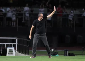 Rogério Ceni diz que vaias são normais no São Paulo. (Foto: Twitter do São Paulo)