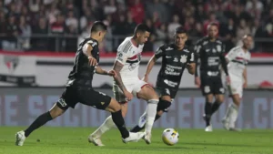 São Paulo enfrenta Corinthians no Morumbi. (Foto: Twitter do São Paulo)