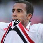 Lucas Moura ainda não decidiu seu futuro para a próxima temporada. (Foto: Twitter do São Paulo)