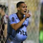 Antony pelo São Paulo. Foto: Rubens Chiri/São Paulo - Intenção é encontrar novas joias que brilhem igual Antony no São Paulo.