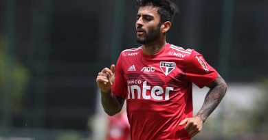 Liziero foi emprestado pelo São Paulo ao Coritiba até o final de 2023. (Foto: Rubens Chiri/São Paulo)