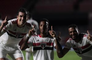 Foto: Rubens Chiri/São Paulo FC - Medalhão já não está mais no Tricolor.