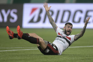 Lizeiro entra no radar de clube da Suíça e pode render aos cofres do São Paulo no futuro. (Foto: Staff Images / CONMEBOL)
