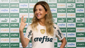 Foto: Fabio Menotti/Palmeiras - Leila vai tentando achar opções e pode buscar um ex-São Paulo.