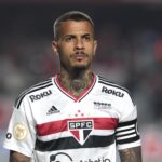 Fotos: Rubens Chiri/São Paulo - Diego Costa era titular antes de necessitar de uma cirurgia no joelho.