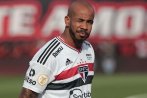 Foto: Rubens Chiri/São Paulo - Momento atual do meio-campista acabou exposto e chamou a atenção no Tricolor.