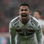 Foto: Rubens Chiri/São Paulo - Luciano chamou a atenção após a vitória do Tricolor.
