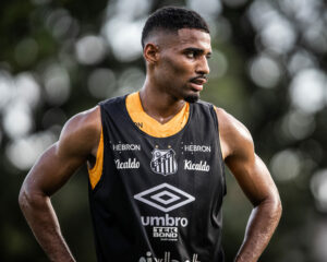 Raul Baretta/ Santos FC - Joaquim era desejado pelo São Paulo, mas assinou no Santos.