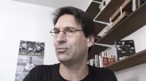 Arnaldo Ribeiro falou sobre recentes treinador do Tricolor. (Foto: Twitter do São Paulo)