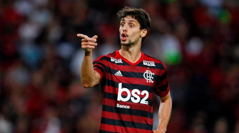 Formado no São Paulo, Rodrigo Caio está em situação delicada no Flamengo. (Foto: Twitter do Flamengo)