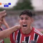 Alan Franco marca e São Paulo vence Santo André pelo Paulistão. (Foto: Reprodução/Premiere)