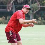 Rogério Ceni treina São Paulo para próximo jogo da temporada. (Twitter do São Paulo)