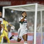 Luan anota novo gol em clássico pelo Sâo Paulo. (Foto: Twitter do São Paulo)