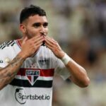 Foto: Miguel Schincariol/São Paulo - Nahuel Bustos decepcionou em sua passagem no Morumbi.