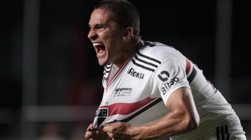 Foto: Rubens Chiri/São Paulo - Pablo Maia vem recebendo críticas em 2023.