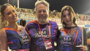 Foto: Reprodução/Instagram - Julio Casares foi acompanhar o desfile de uma das organizadas do São Paulo.