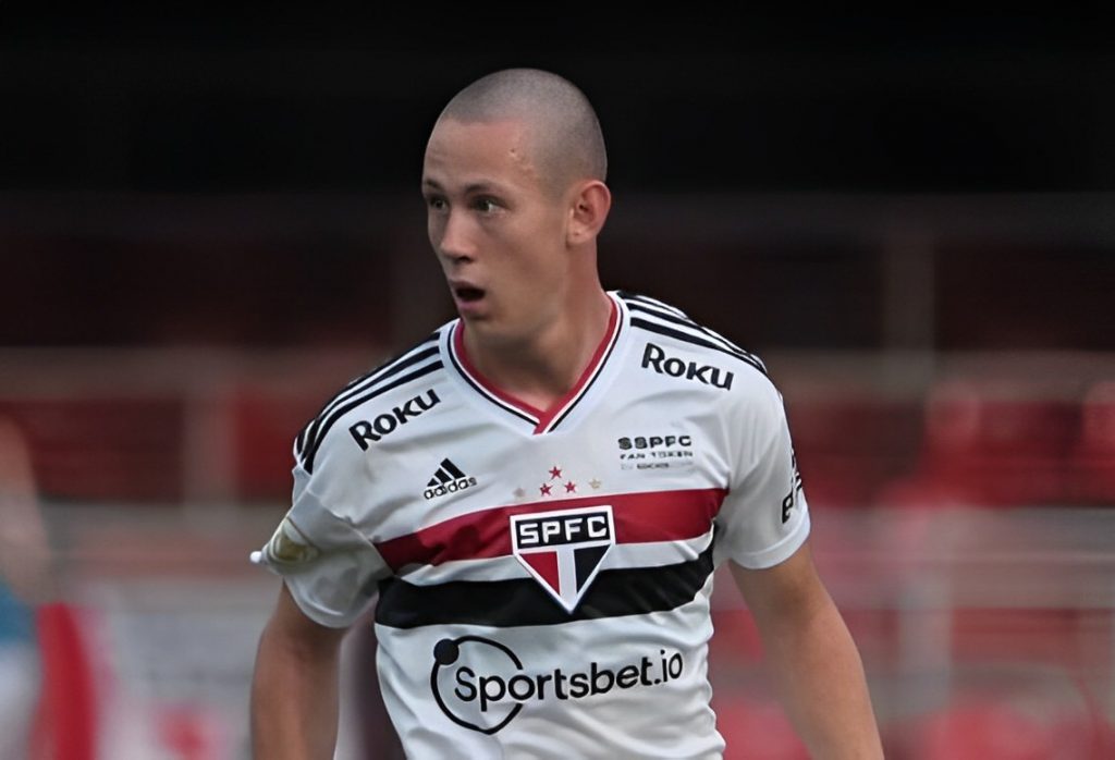 Foto: Rubens Chiri/São Paulo - Patryck vem chamando a atenção na Europa.