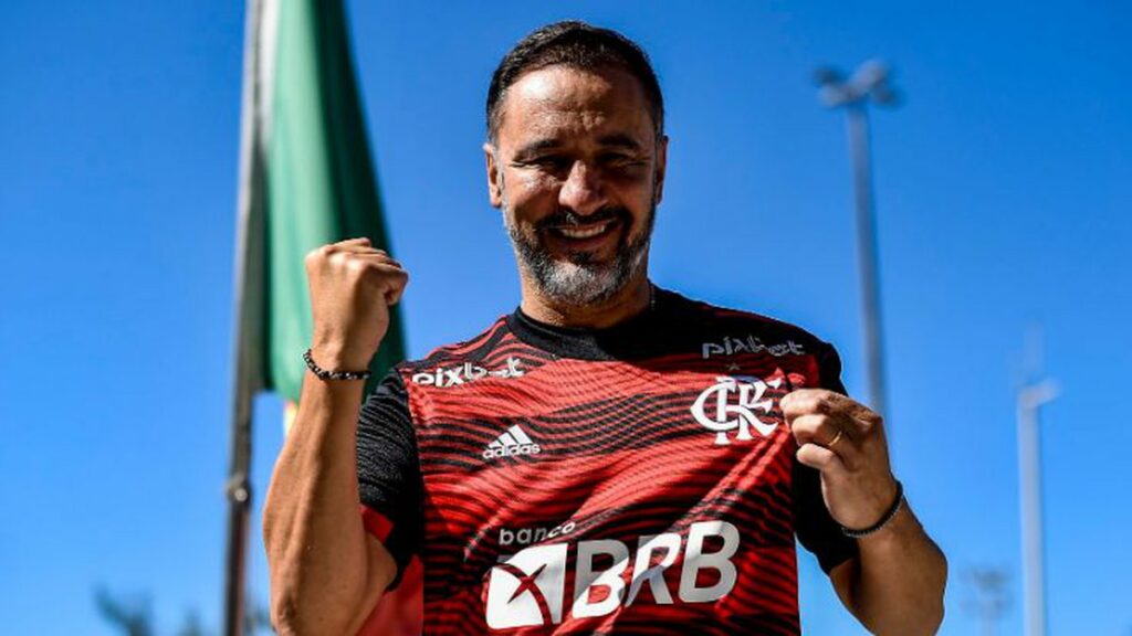 Foto: Marcelo Cortes/Flamengo - Vítor Pereira aprovou essa investida dos cariocas.