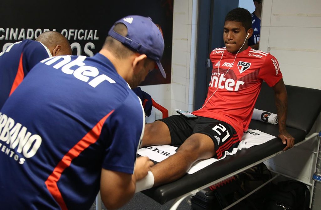 Fotos: Rubens Chiri/São Paulo - Centroavante estava vinculado ao Santos desde que deixou o Morumbi.