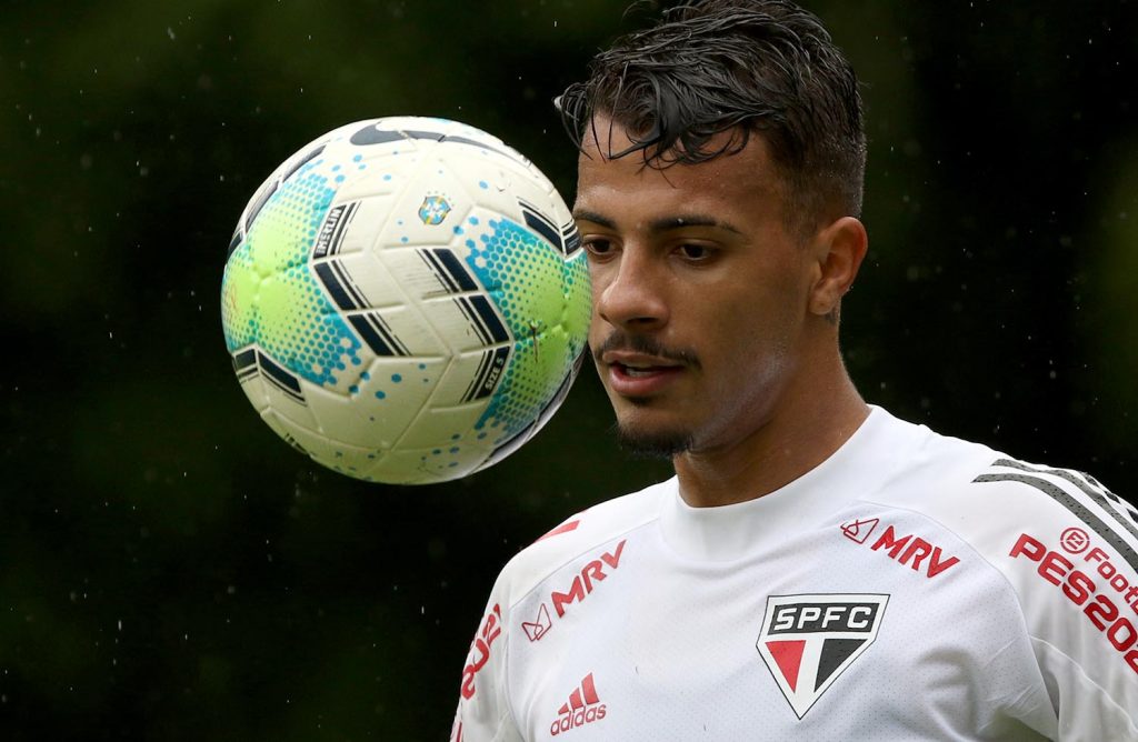 Fotos: Rubens Chiri/São Paulo - Zagueiro foi um dos que teve problemas com lesões no Tricolor.