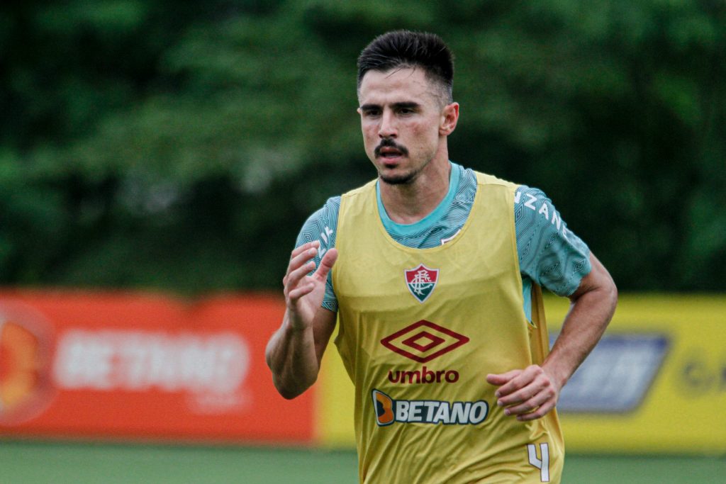 FOTO: LUCAS MERÇON / FLUMINENSE F.C - Willian não tem atuado com tanta frequência no Rio de Janeiro.