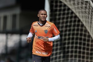 Foto: Pedro Souza / Atlético - Ademir pode receber proposta caso Pedrinho não jogue mais pelo São Paulo.