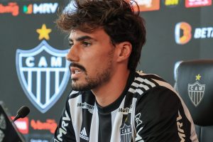 Foto: Pedro Souza / Atlético - Meio-campista vem jogando com frequência desde que saiu do São Paulo.