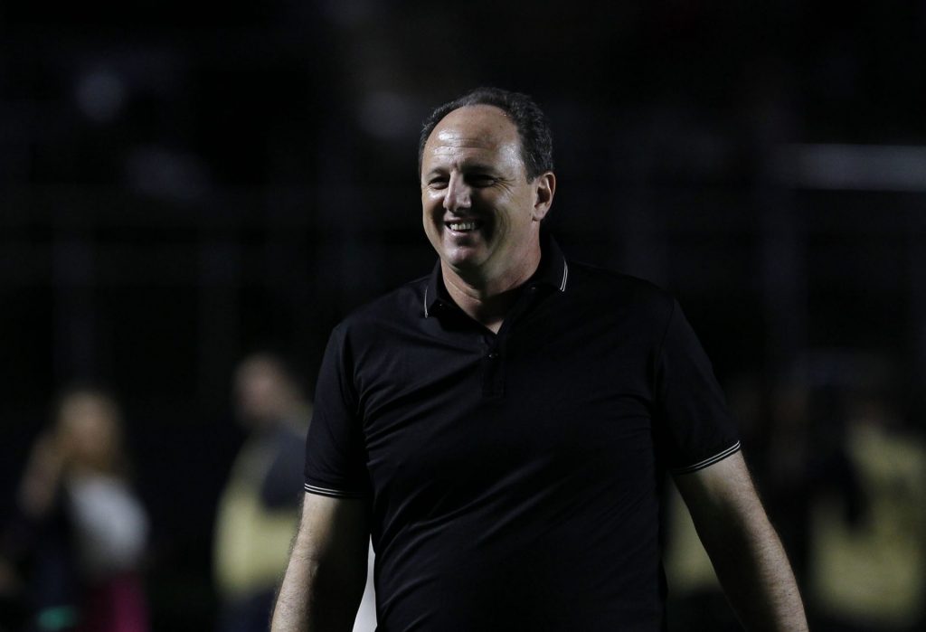 Foto: Rubens Chiri/São Paulo - Ex-técnico do São Paulo acabou sendo lembrado após a vitória no Morumbi.