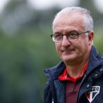 Foto: Marcello Zambrana/AGIF - Treinador está desempregado desde o fim de 2022, buscando novas oportunidades interessantes.