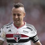 Foto: Jorge Rodrigues/AGIF - Futuro do veterano parece ter sido definido pelo São Paulo após interesse do Coritiba.