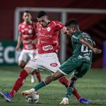 Foto: Heber Gomes/AGIF - Lateral é um dos nomes que interessam ao São Paulo, mas a concorrência é grande no momento.