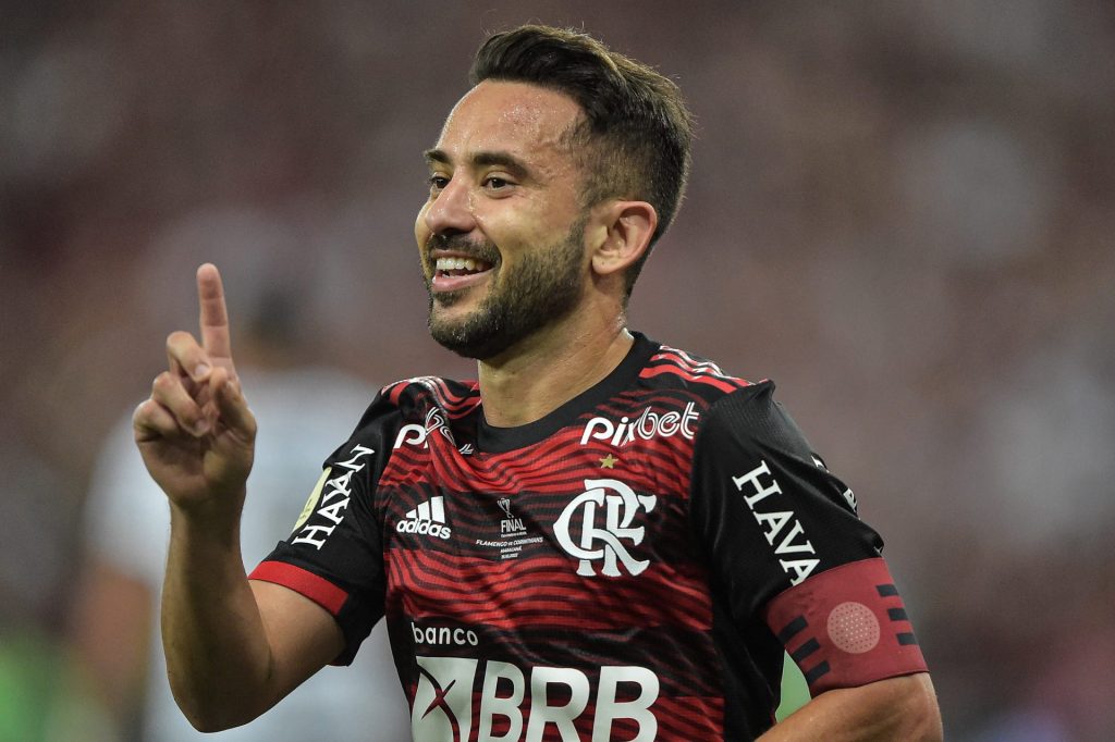 Foto: Thiago Ribeiro/AGIF - Craque pode não permanecer no Flamengo e estaria sendo monitorado pelo São Paulo.