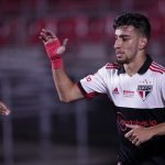 Foto: Ettore Chiereguini/AGIF - Atacante do São Paulo acabou pedindo afastamento em decorrência de problemas extracampo.